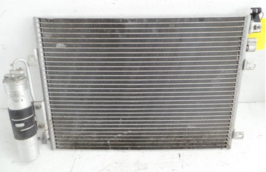 Renault Clio II Campus BJ: 2008 Kondensator Klima 8200742594A VALEO M134905J